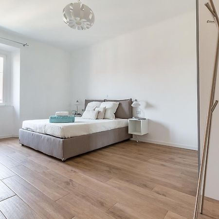 Alessia'S Flat - Sarpi 3 Apartment มิลาน ภายนอก รูปภาพ